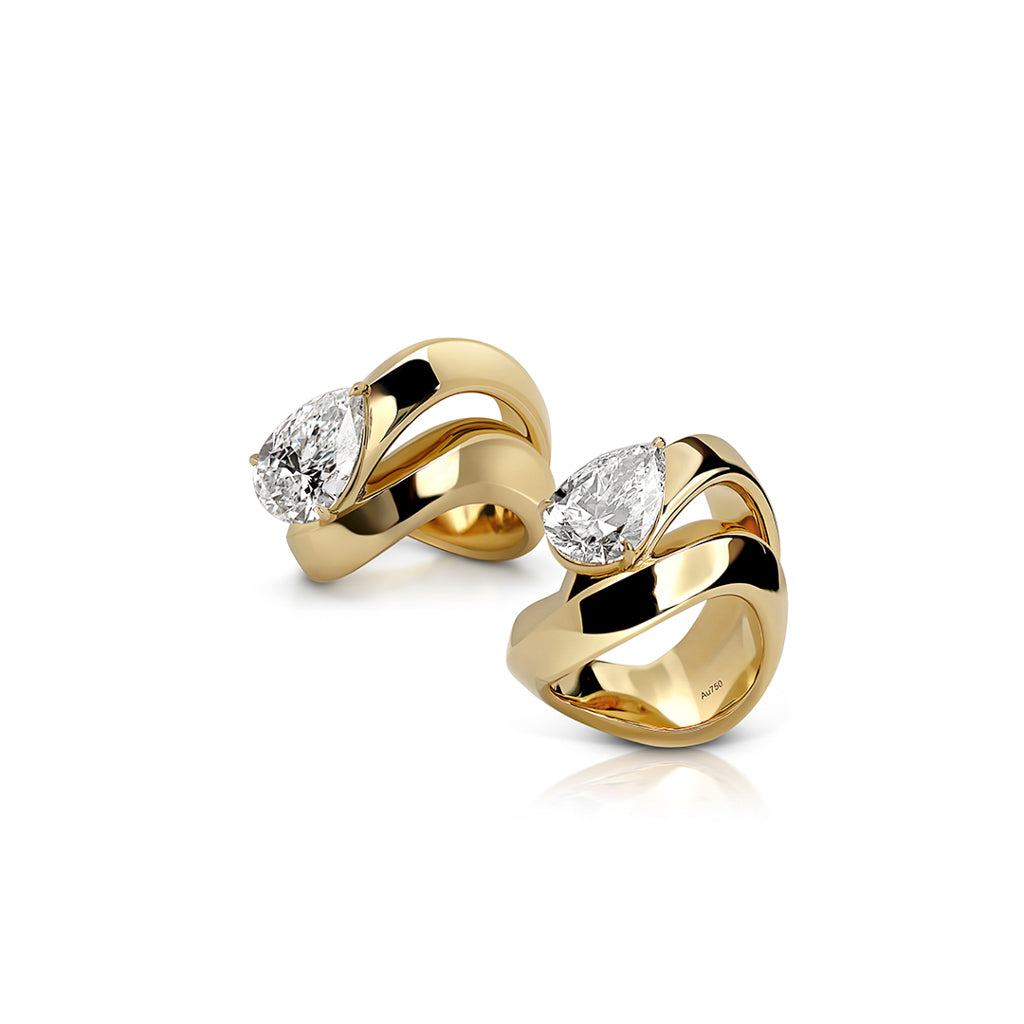 Devious Arcadia  Ring - Diamond Drop