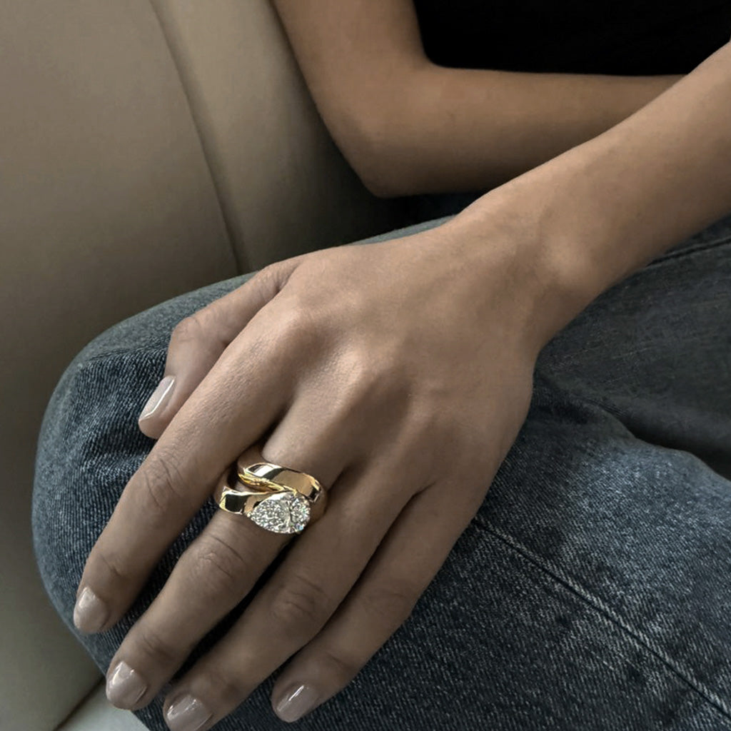 Devious Arcadia  Ring - Diamond Drop