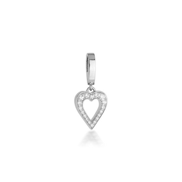 White gold heart pendant featuring a diamond-encrusted outline, showcasing a beautiful and elegant jewelry piece for special occasions.