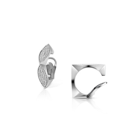 Medium ear cuff featuring diamond frosting design in white gold material.