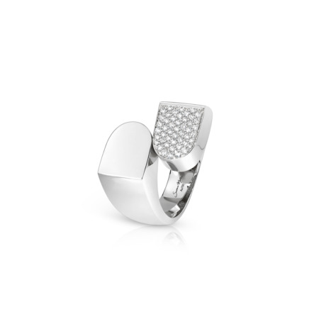 Silver Toi Et Moi ring featuring a diamond-frosted top section with a smooth band.