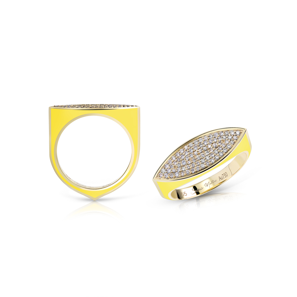 Yellow gold maxi pave ring featuring a marquise design and diamond embellishments.